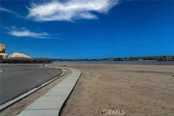 Helendale, CA 92342,27160 Vista 36