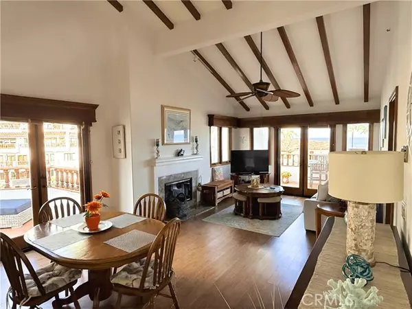 Avalon, CA 90704,60 Playa Azul