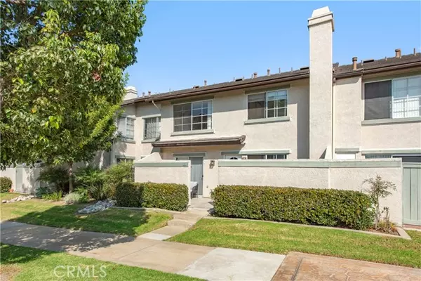 Irvine, CA 92612,28 Exeter 19