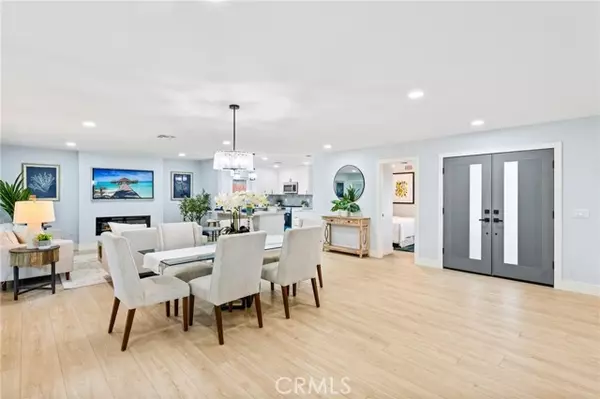 Orange, CA 92866,1201 E Fairway