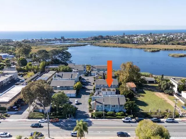 Carlsbad, CA 92008,2525 Jefferson ST B