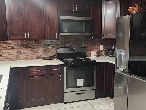 Apple Valley, CA 92307,21815 Goshute AVE