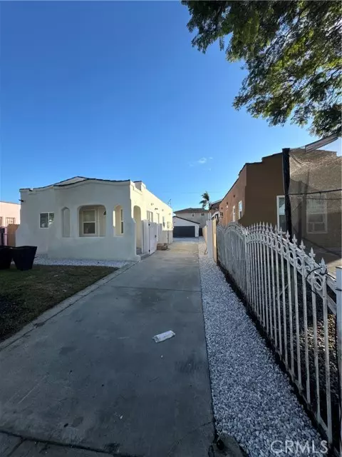 622 W 99th, Los Angeles, CA 90044