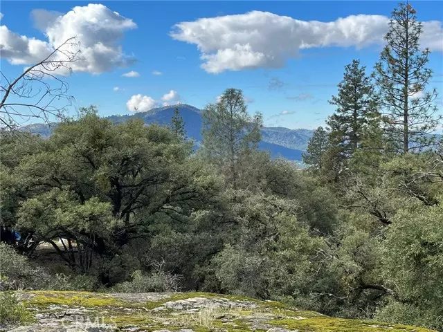 Oakhurst, CA 93644,0 Jean RD