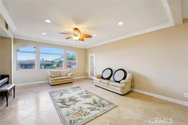 Canyon Lake, CA 92587,30571 Longhorn DR