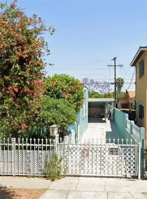 Los Angeles, CA 90003,351 E 92nd