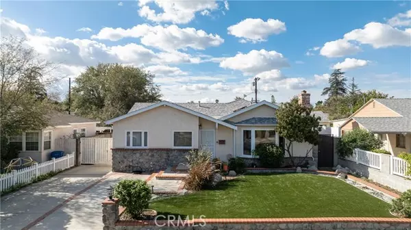 6229 Klump AVE, North Hollywood, CA 91606