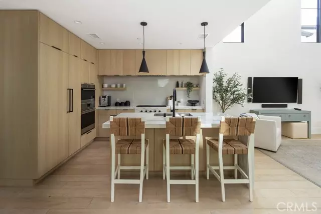 422 1/2 Larkspur AVE, Corona Del Mar, CA 92625