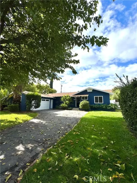 Canoga Park, CA 91304,7845 Nevada