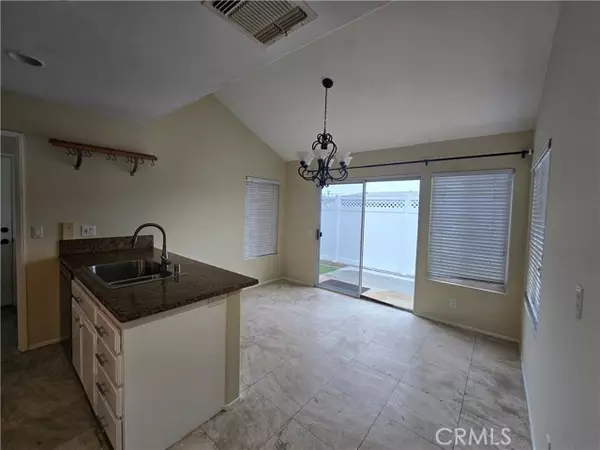 Costa Mesa, CA 92627,1920 Maple C