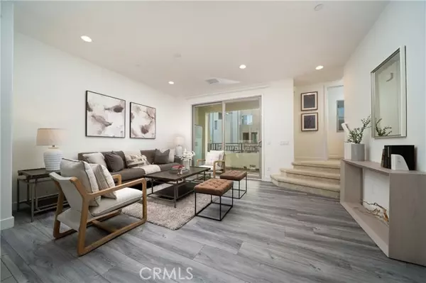 Irvine, CA 92618,217 Magnet