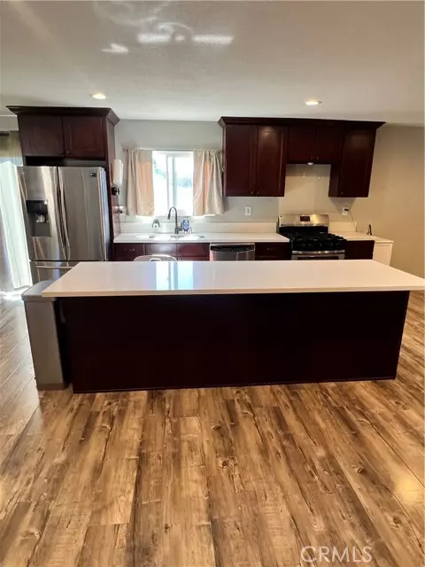 Rialto, CA 92376,866 N Eucalyptus