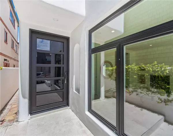 Manhattan Beach, CA 90266,541 4th