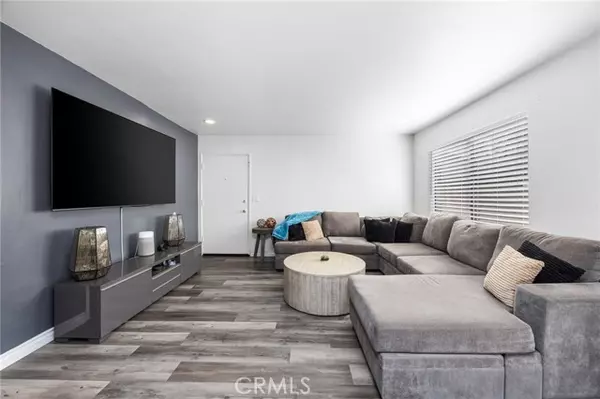 Orange, CA 92869,18921 E Berrytree