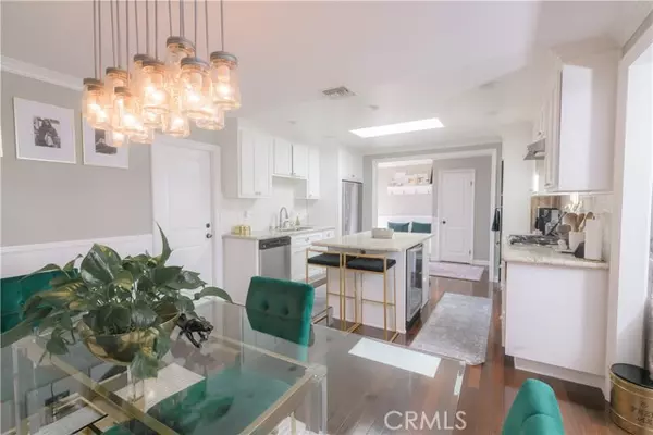 Costa Mesa, CA 92626,1226 Londonderry ST