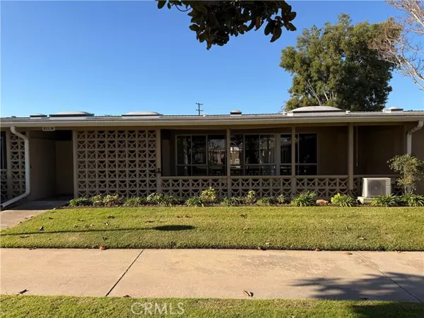 13160 Nassau DR 211H, Seal Beach, CA 90740