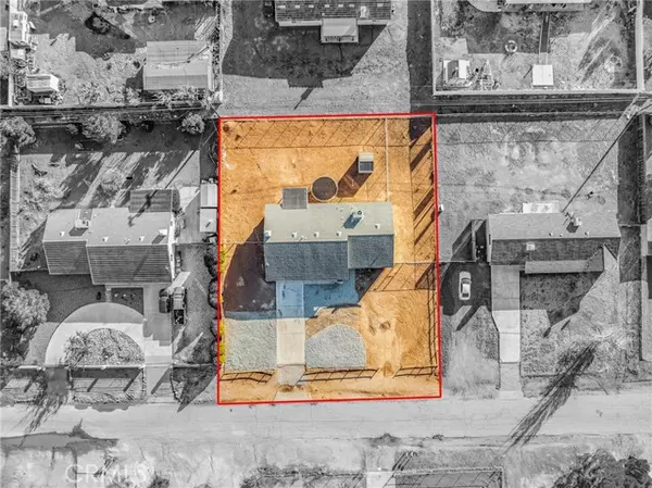 Apple Valley, CA 92307,16641 Montauk RD