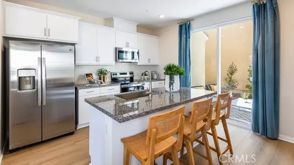 Rialto, CA 92376,1684 Phantom LN