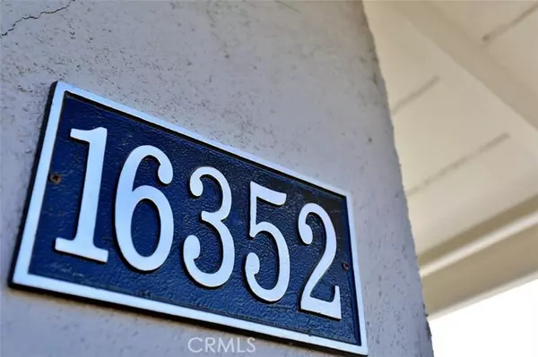 Huntington Beach, CA 92649,16352 Hollywood LN