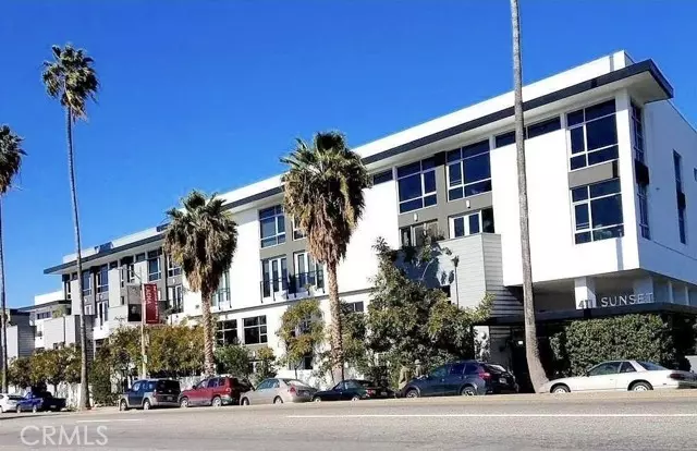 Los Angeles, CA 90029,4111 W Sunset 540