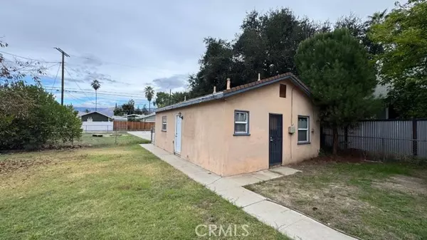 Redlands, CA 92374,1017 E Colton