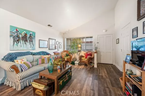 Atascadero, CA 93422,915 Patria