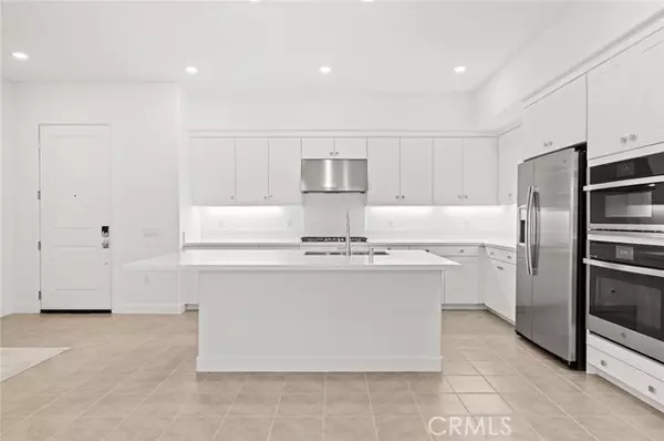 Irvine, CA 92618,491 Mulligan