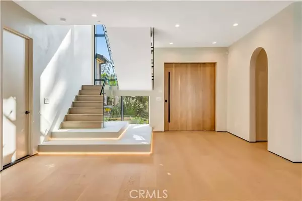 Valley Village, CA 91607,5149 Beeman AVE