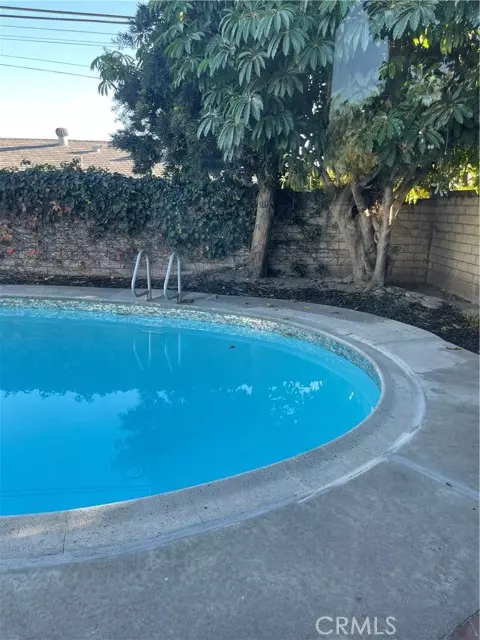 Los Alamitos, CA 90720,3062 Inverness DR