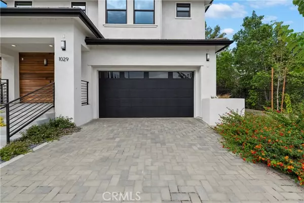 Los Angeles, CA 90042,1029 N STALEY LN