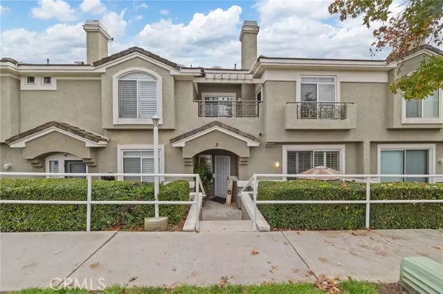 2261 Indigo Hills DR 3, Corona, CA 92879