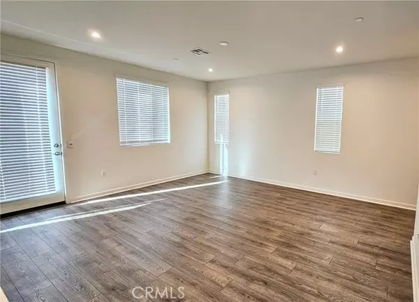 Fontana, CA 92336,16064 Esparza LN