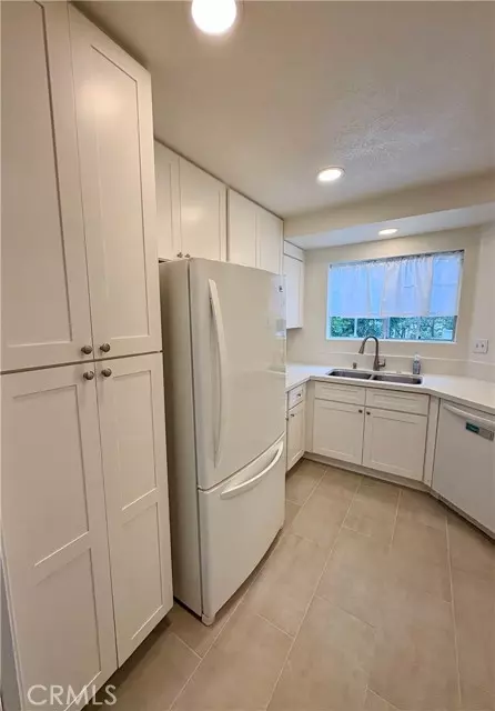 Laguna Hills, CA 92653,24324 Val Verde CT 224