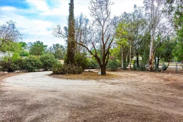 Ramona, CA 92065,2231 San Diego AVE