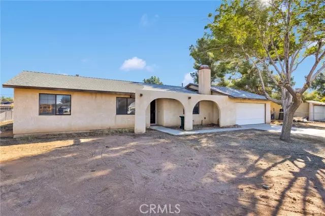 Apple Valley, CA 92307,15457 Washoan