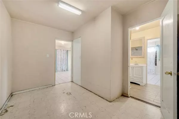 Los Angeles, CA 90063,3923 Eagle