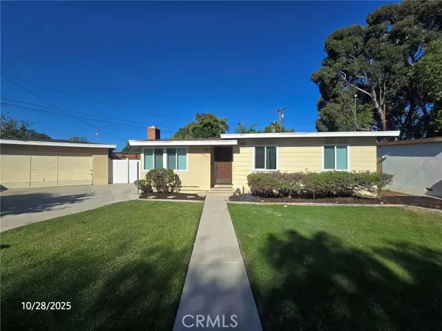 2361 Faust AVE, Long Beach, CA 90815