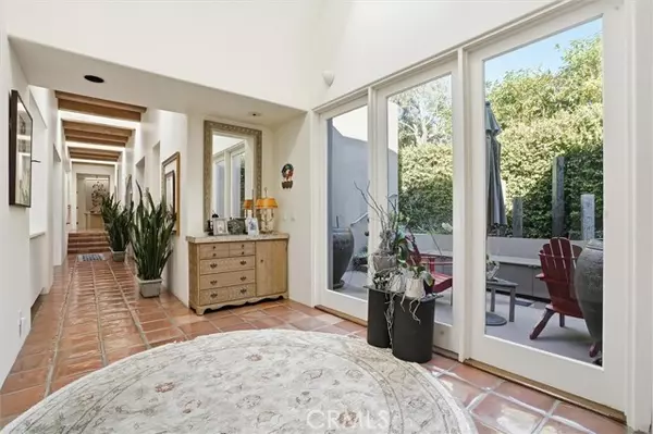 San Luis Obispo, CA 93405,860 Skyline DR