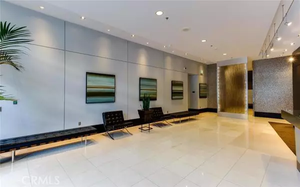 Los Angeles, CA 90015,1100 S Hope ST 1213