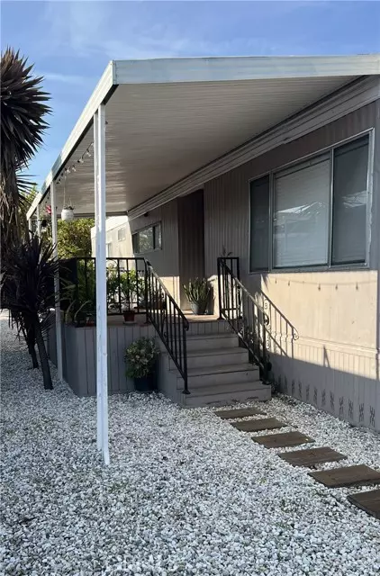 Baldwin Park, CA 91706,1661 Puente Ave #97