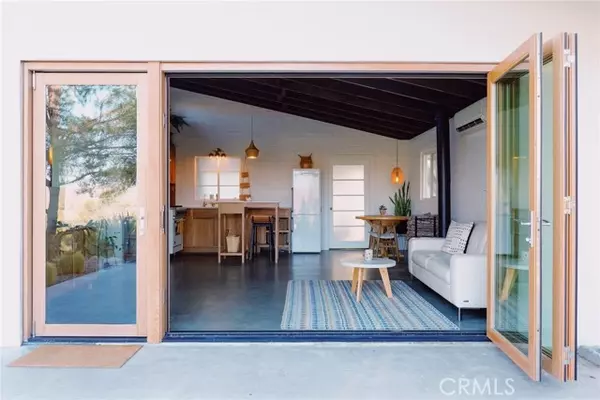 Morongo Valley, CA 92256,48938 Mockingbird LN