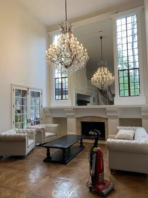 Agoura Hills, CA 91301,4119 Cornell RD