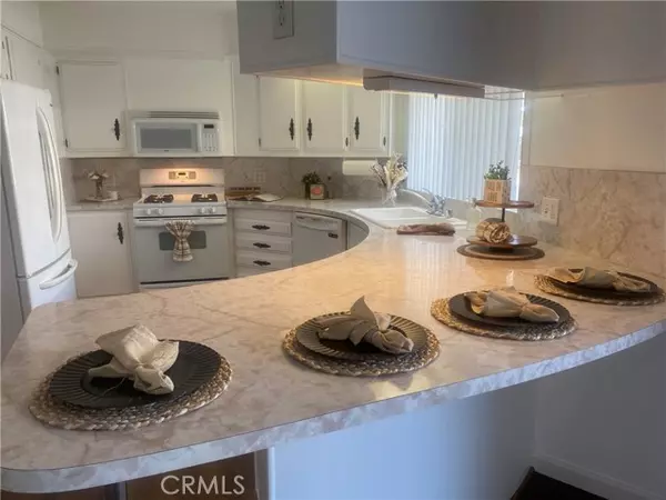 Redlands, CA 92374,1414 Century ST