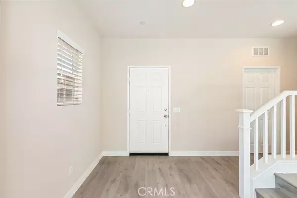 Lake Elsinore, CA 92532,35135 Sorrel