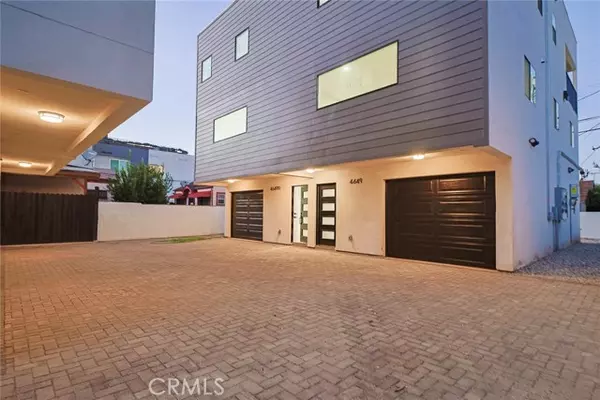 Los Angeles, CA 90019,4649 Pickford