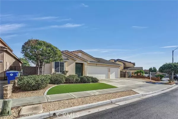 Jurupa Valley, CA 91752,4664 Creek Cir
