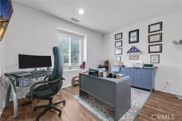 Jurupa Valley, CA 91752,4664 Creek Cir