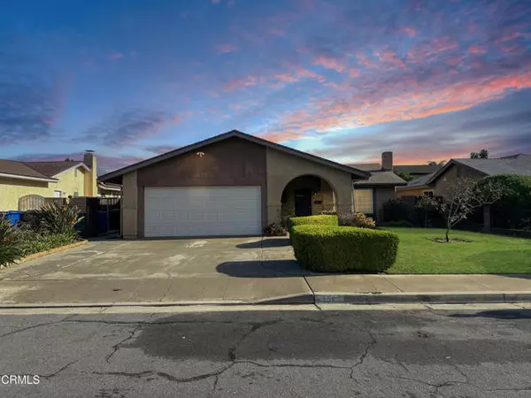 351 Peralta DR, Santa Paula, CA 93060