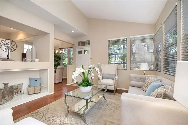 41 Paseo Vespertino, Rancho Santa Margarita, CA 92688