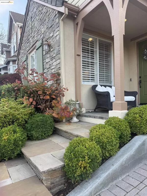 Vallejo, CA 94591,4072 Summer Gate Ave